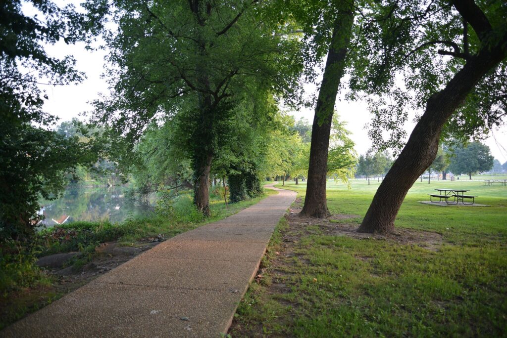 Featured image of the Finley River Park for the Finley River Park Landmark Page