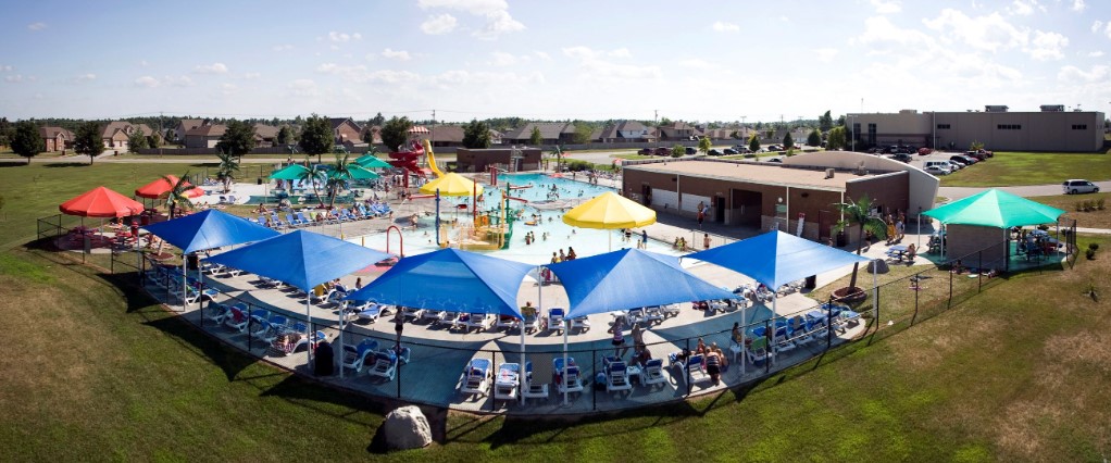 Featured image for the Republic Aquatic Center Landmark Page